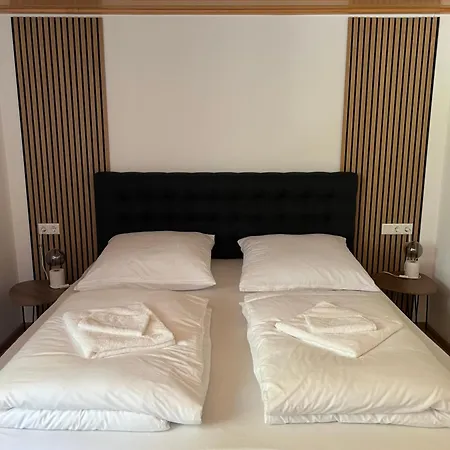 Apartment Forellenzucht Regelsmuehle Alfeld (Bavaria)